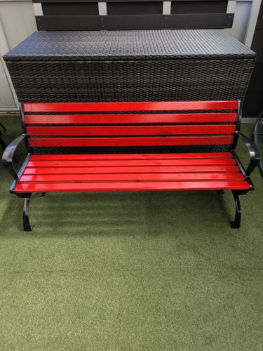 Alumínium pad vörös fa lécekkel (2095)