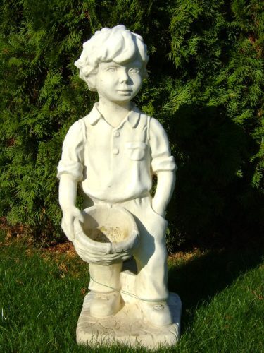 Kisfiú csuporral (300044/F)