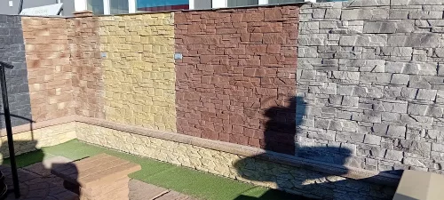 Lábazatkő antikolt, capuccino-bézs