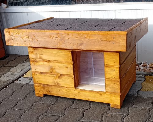 Kutyaház szigetelt, lapos tetős, belméret 26x46 cm