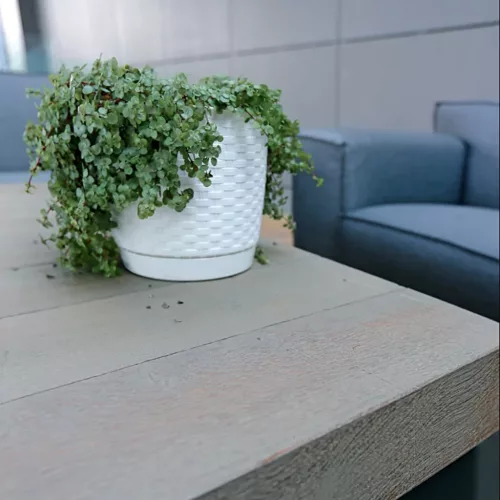 Kaspó alátéttel Rattan/ fehér (DRLO190/S449)