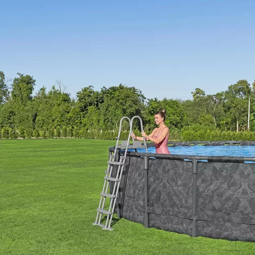 Bestway Split – 4 évszakos fémvázas medence szett 549 x 132 cm