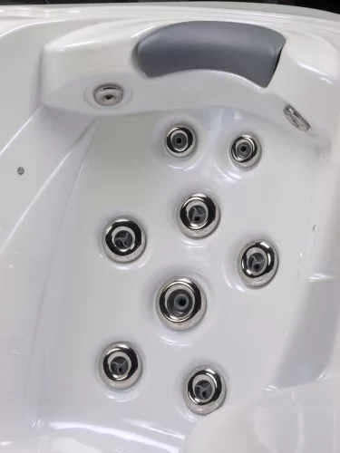 VitalSpa Barbados jakuzzi 220x220x93 cm