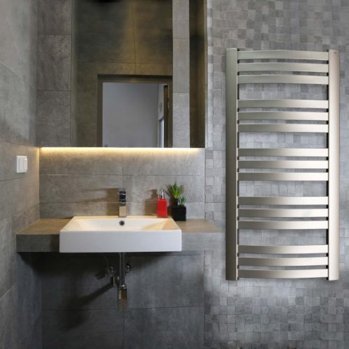 Enix Quatro színes radiátor 595x1097mm QX-611 (SKU-002619)