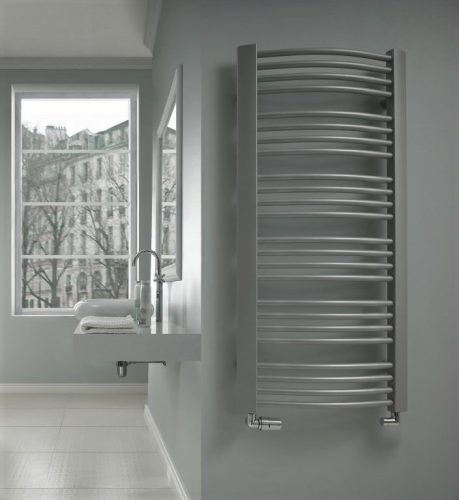 Enix Focus Radiátor színes 595x1742mm F-617 (SKU-002847)