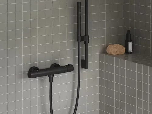 Zuhanygégecső 150 cm SatinFlex 913.23BL , fekete