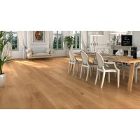 Laminált padlók, szegőlécek és alátétek