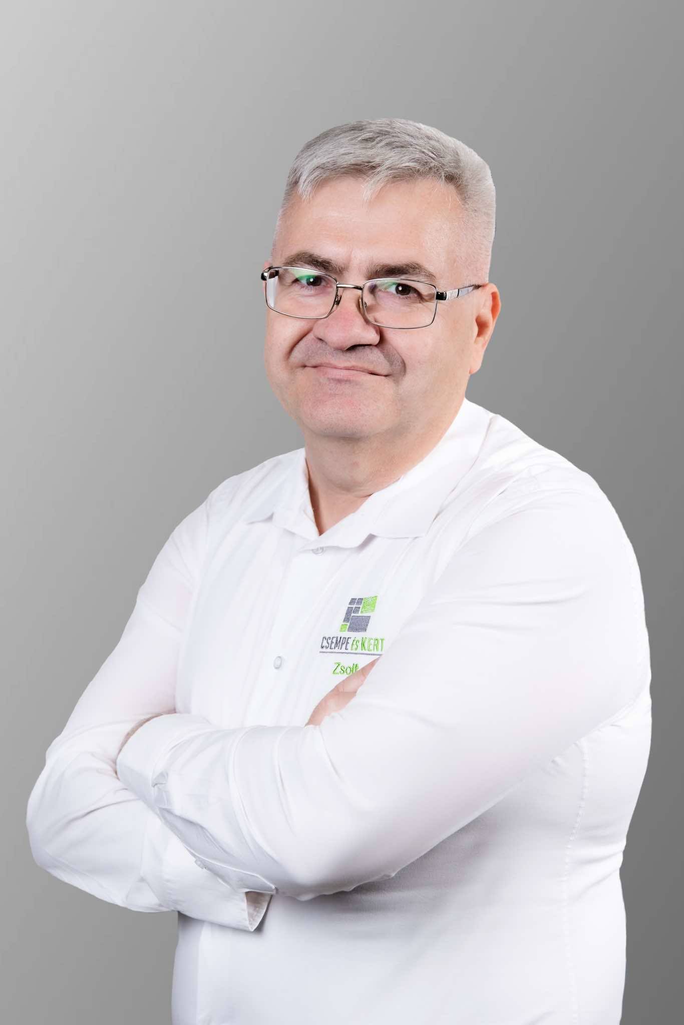 Komjáthy Zsolt