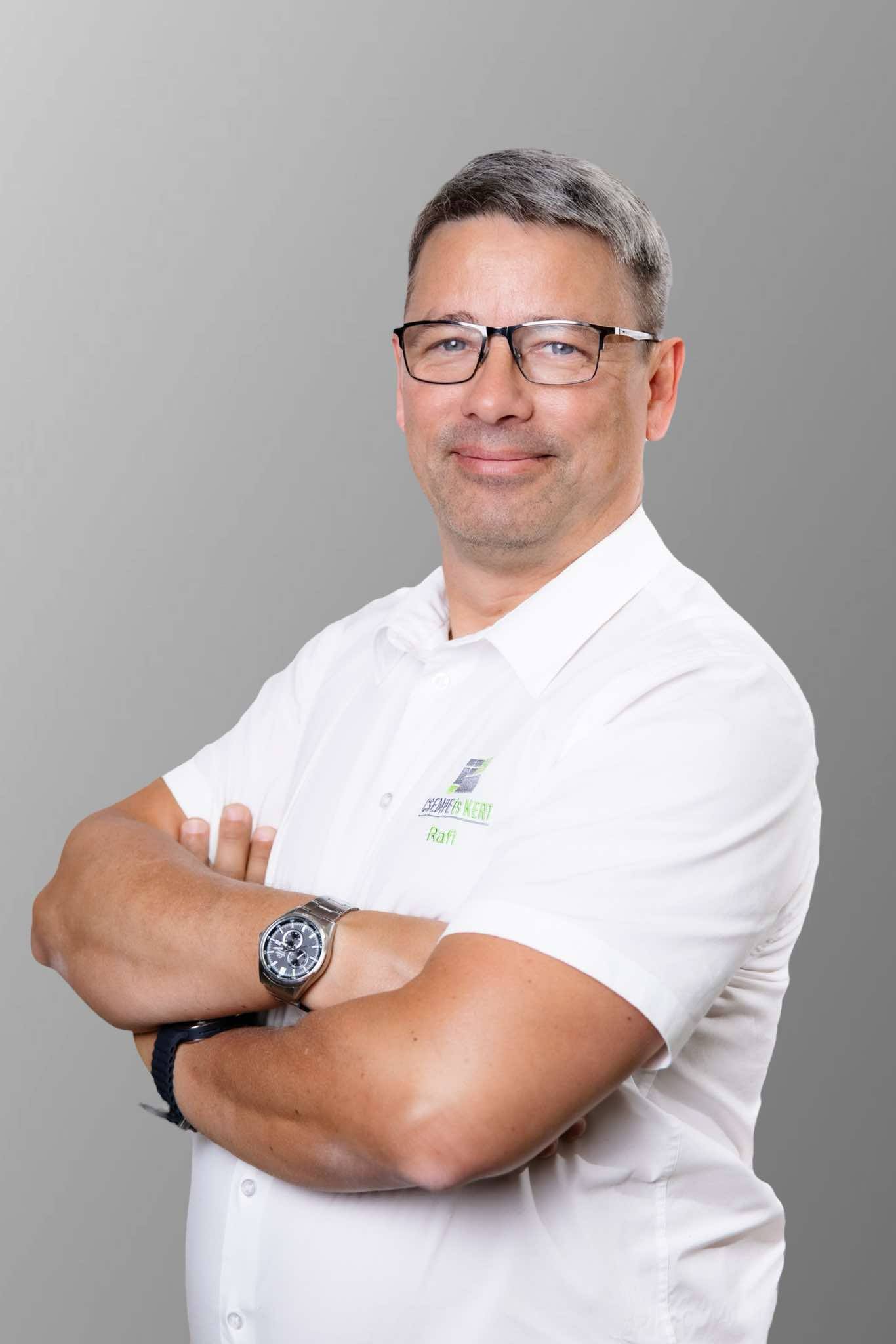 Rafaez György